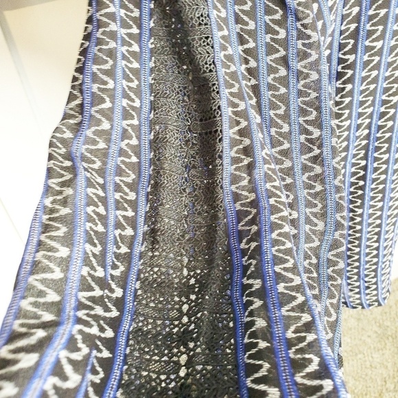 Wrap London Flowy Draped Blouse Shirt Geometric - Picture 4 of 7